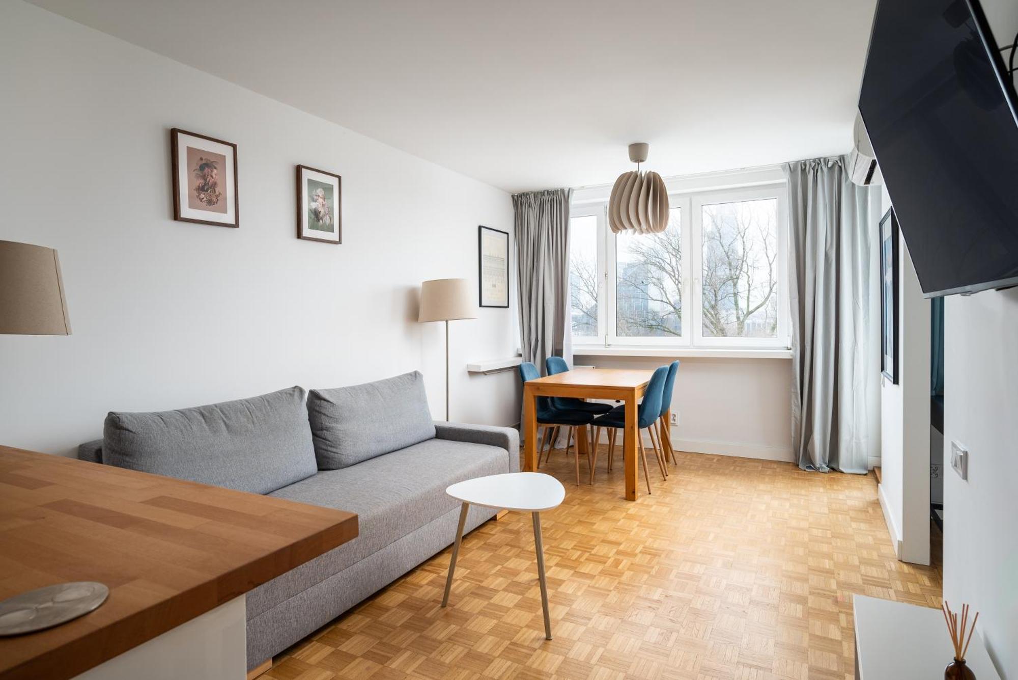 Апартаменти Plac Zawiszy Cosy *